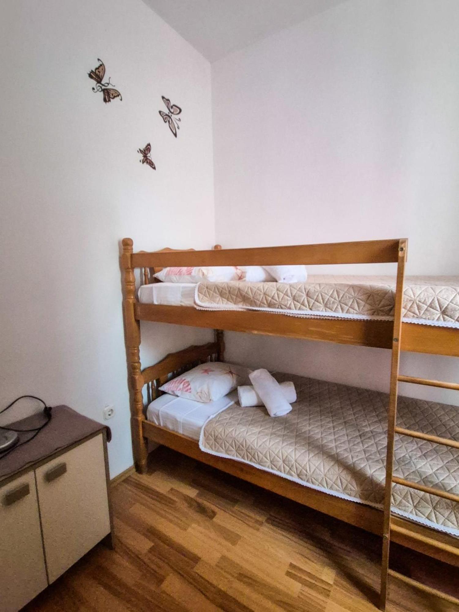 Apartments And Pansion M&R トゥラニ エクステリア 写真